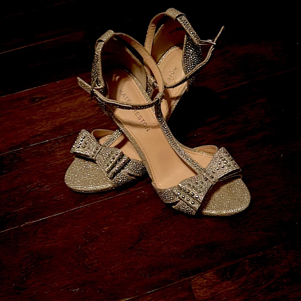 Heels made for a 👑